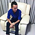 笑摸狗头不语